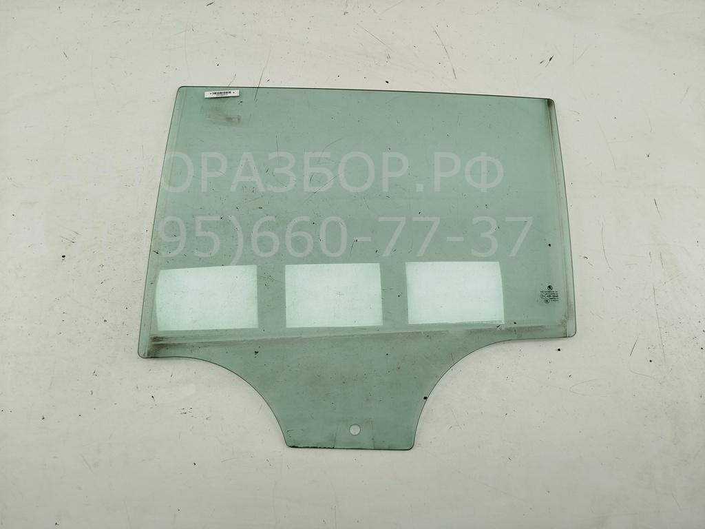 Стекло двери задней левой