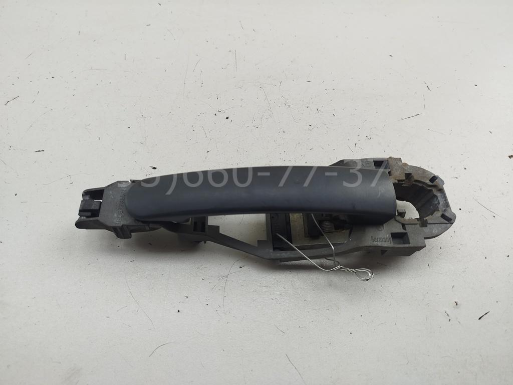 Ручка двери передней наружная правая