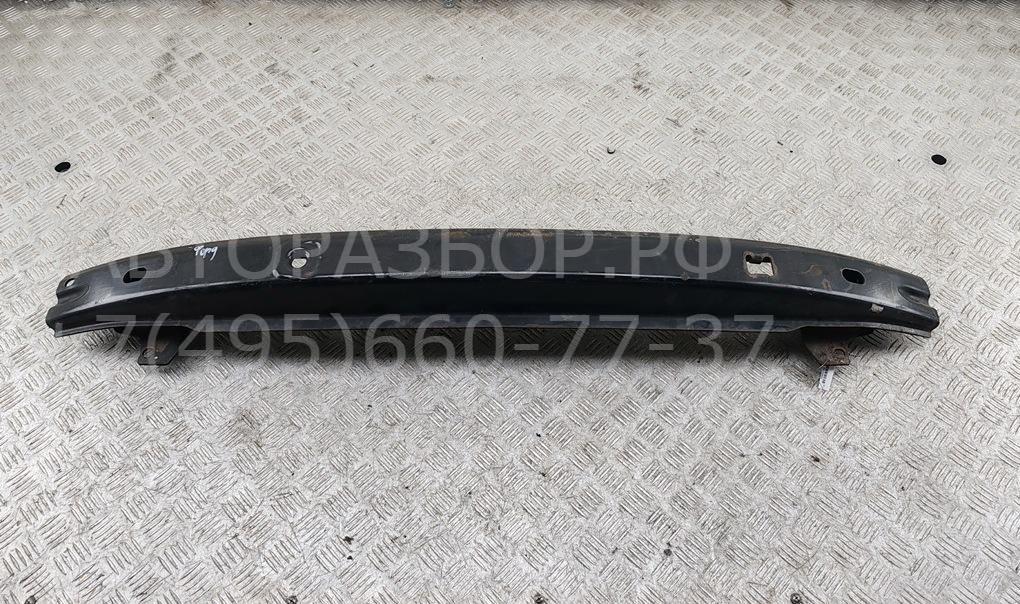 Усилитель переднего бампера