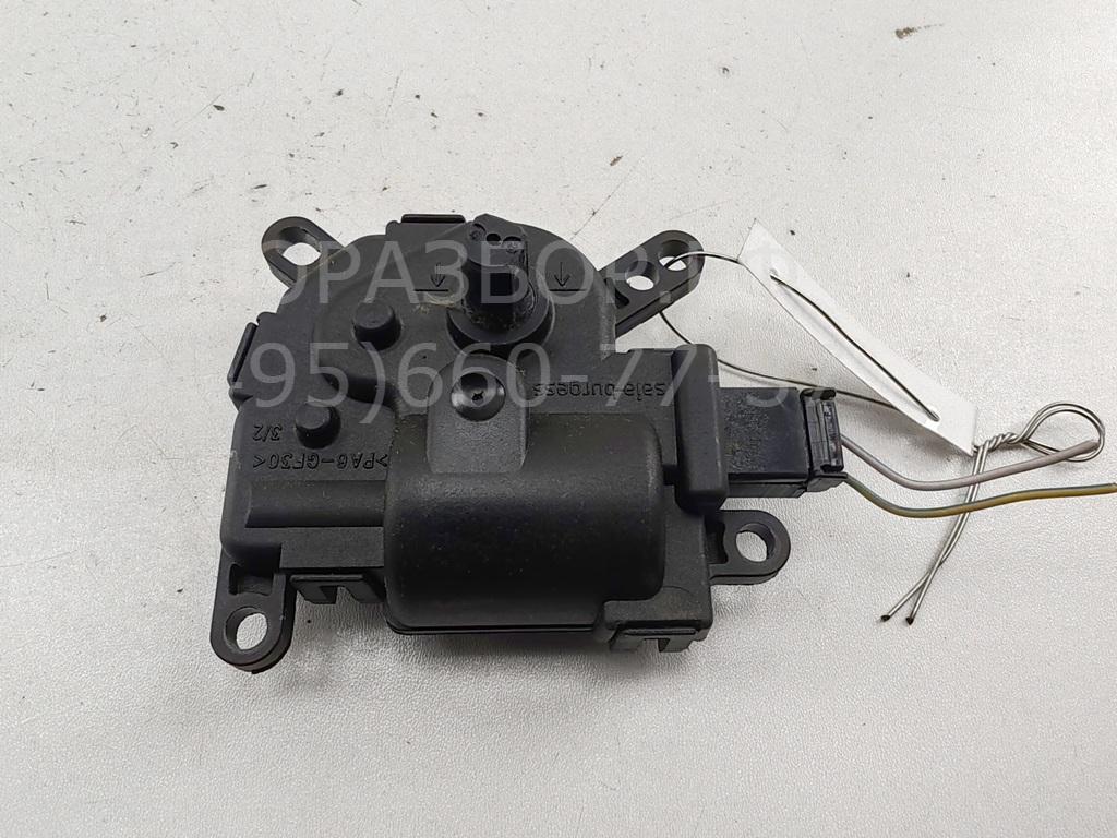 Моторчик заслонки печки