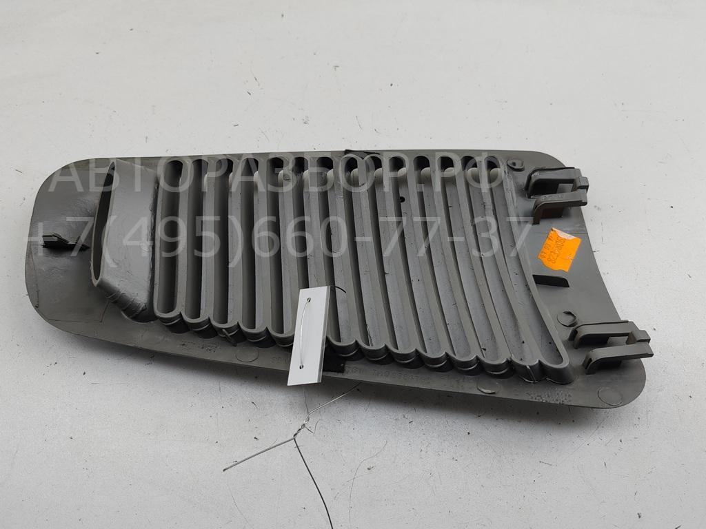 Обшивка багажника