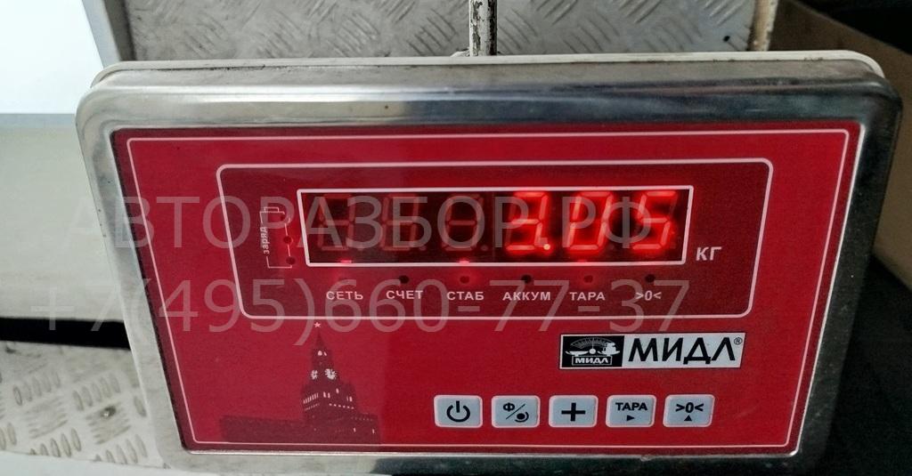 Обшивка двери передней правой