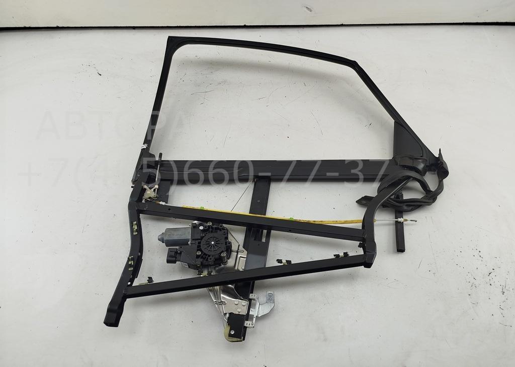 Стеклоподъемник электр. задний правый