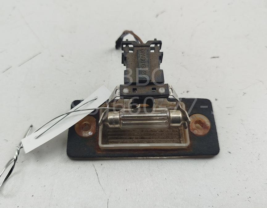 Фонарь подсветки номера