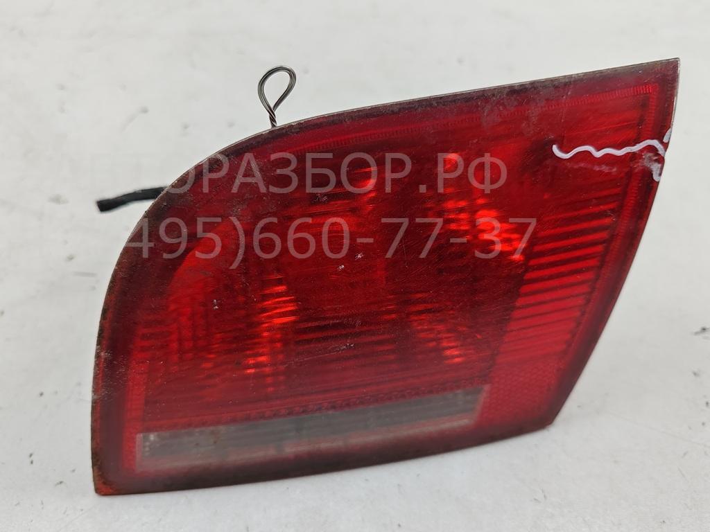 Фонарь задний внутренний правый
