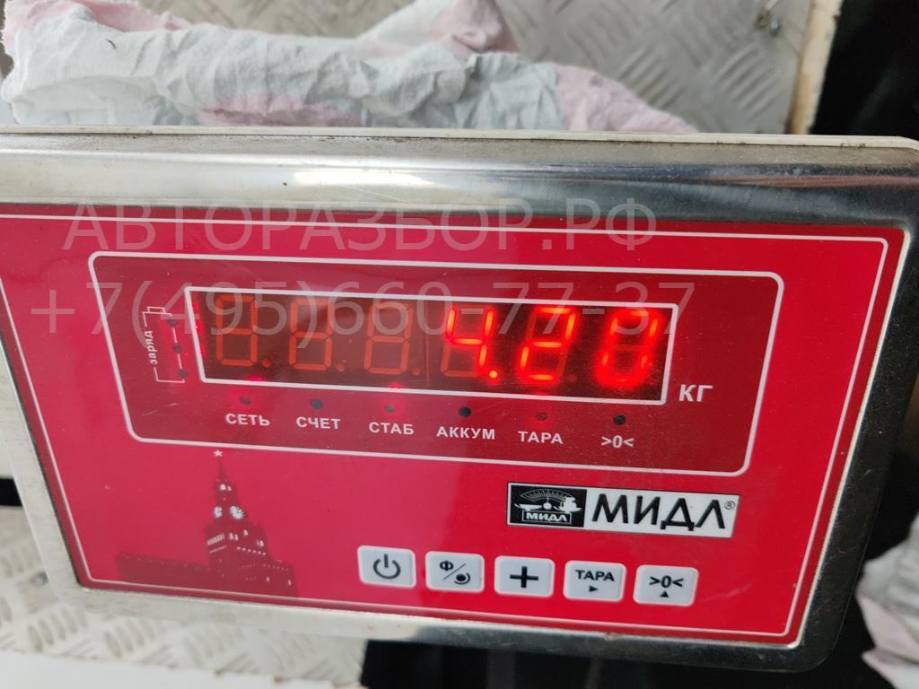 Стекло двери передней правой