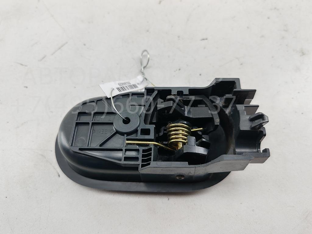 Ручка двери передней внутренняя левая