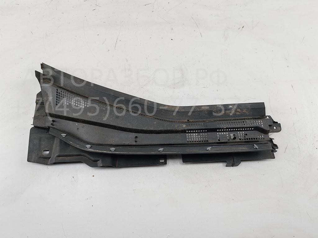 Решетка стеклоочистителей (Жабо)