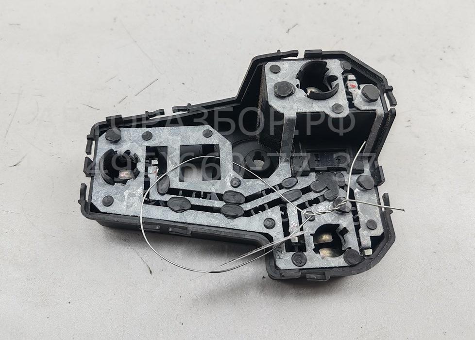 Плата заднего фонаря правого