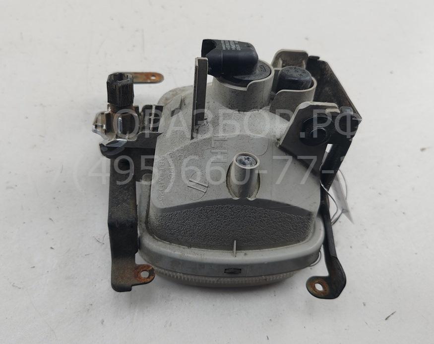 Фара противотуманная левая