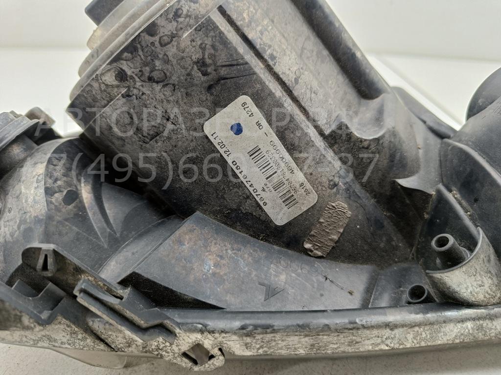 Фара противотуманная правая