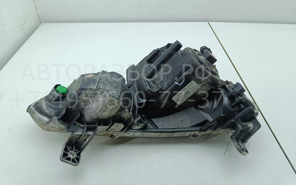 Фара противотуманная левая