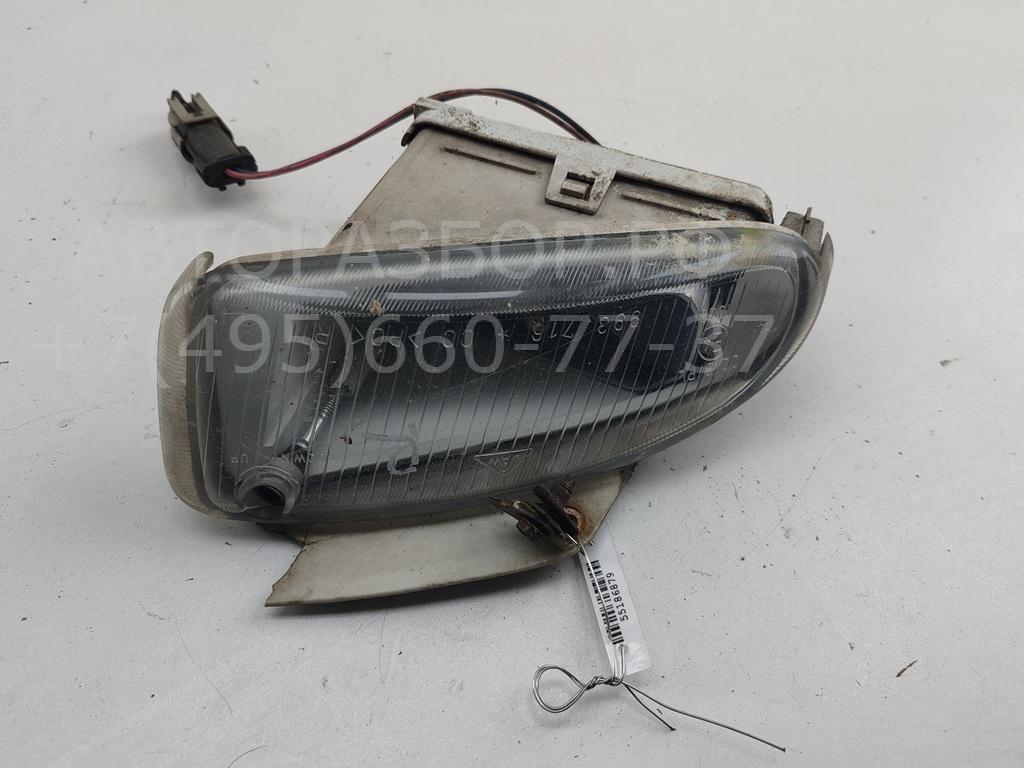 Фара противотуманная правая