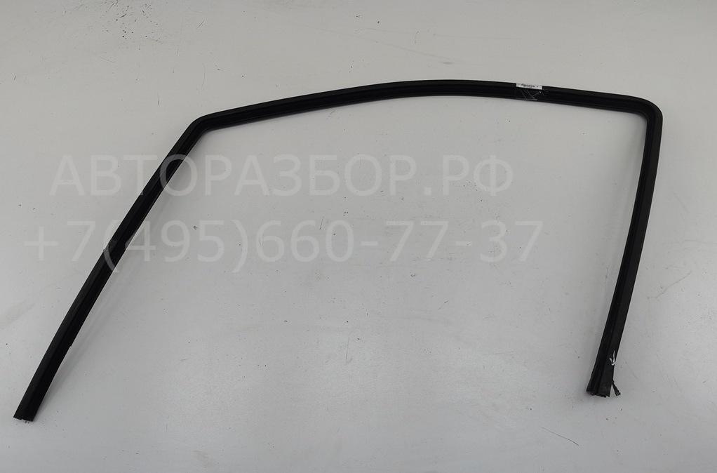 Уплотнитель двери