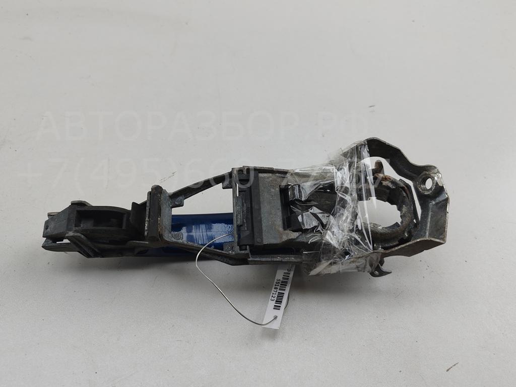 Ручка двери передней наружная левая