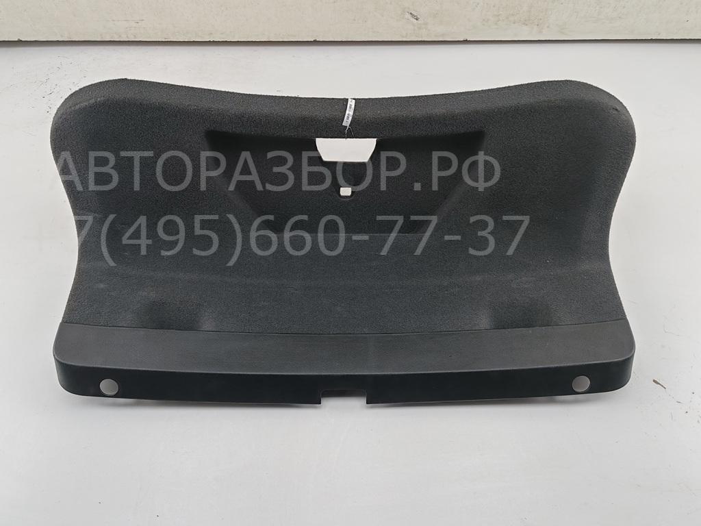 Обшивка крышки багажника