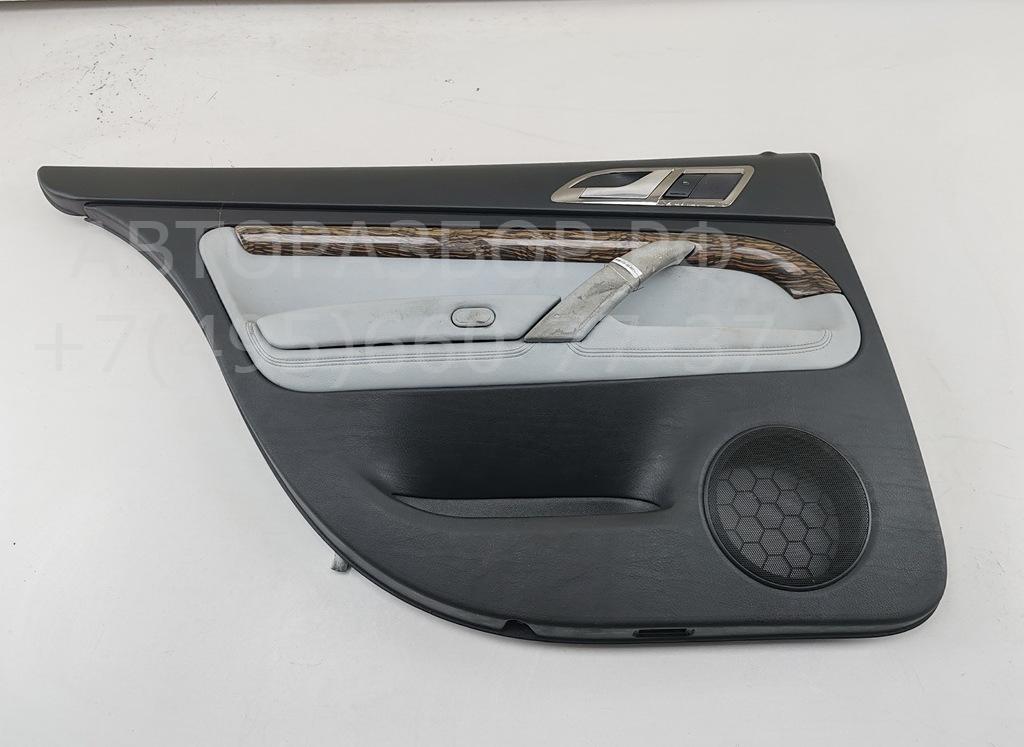 Обшивка двери задней левой