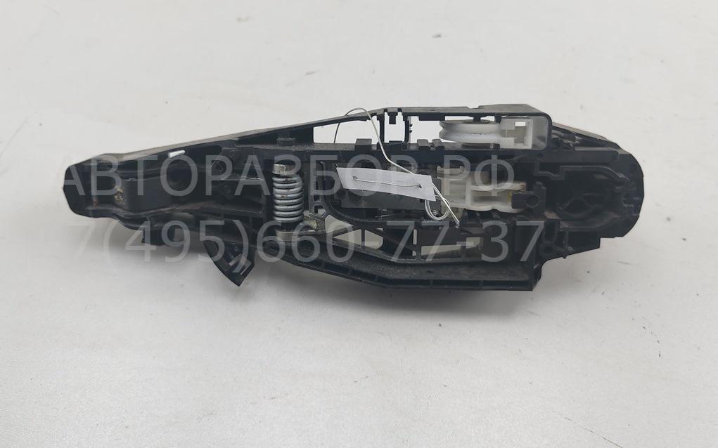 Ручка двери передней наружная правая