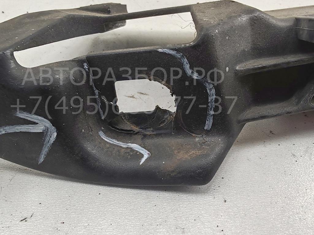 Крепеж фары