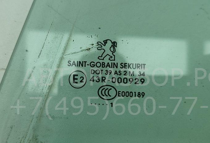 Стекло двери задней левой