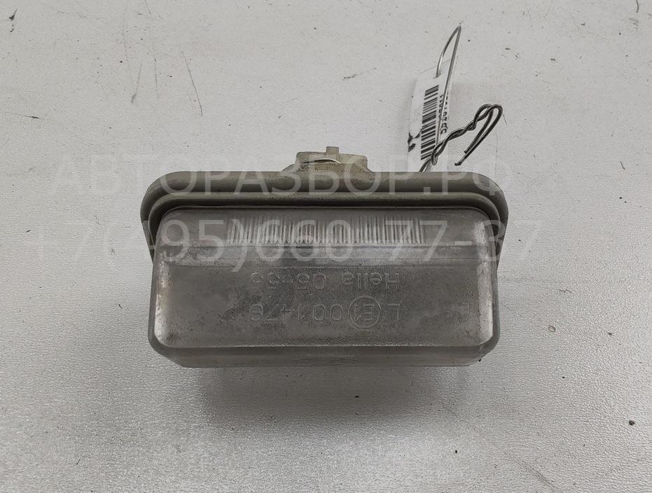 Фонарь подсветки номера