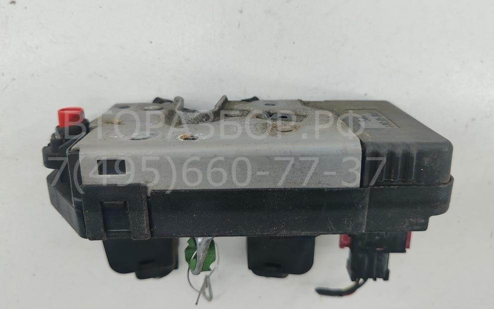 Замок двери задней правой