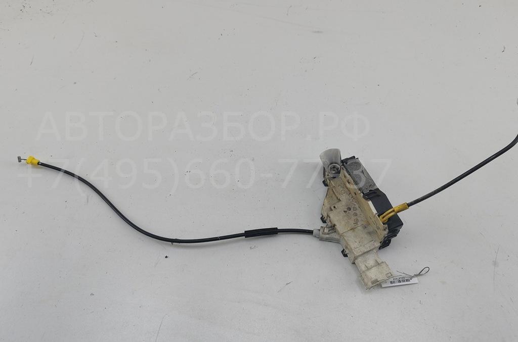 Замок двери передней левой