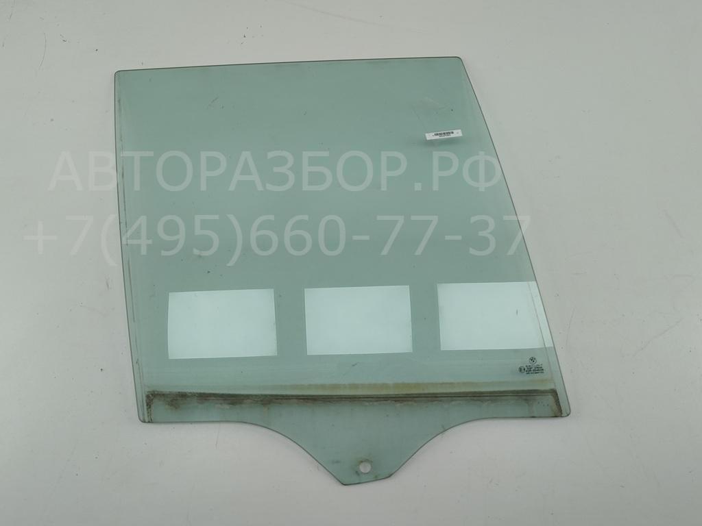Стекло двери задней правой