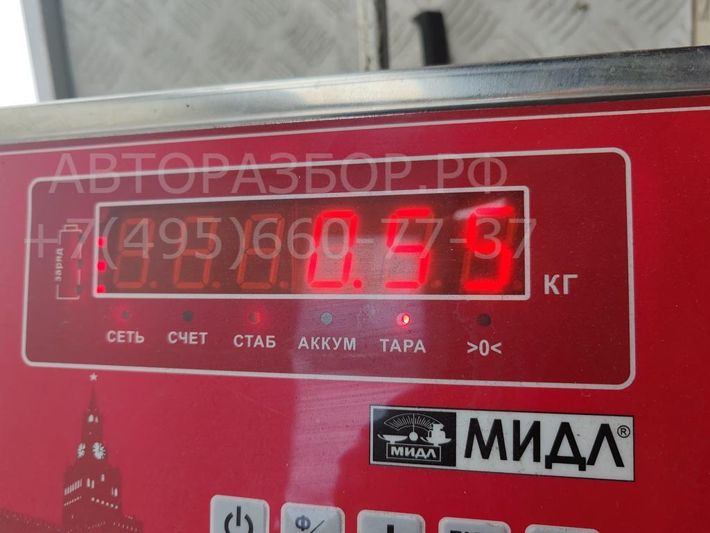 Петля крышки багажника