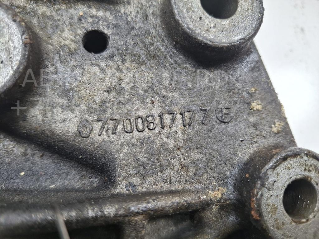 Опора двигателя