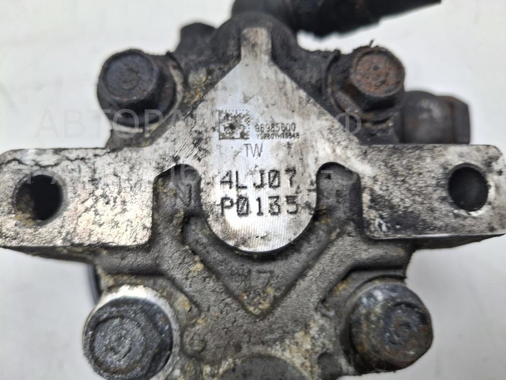 Насос ГУР (гидроусилитель руля)