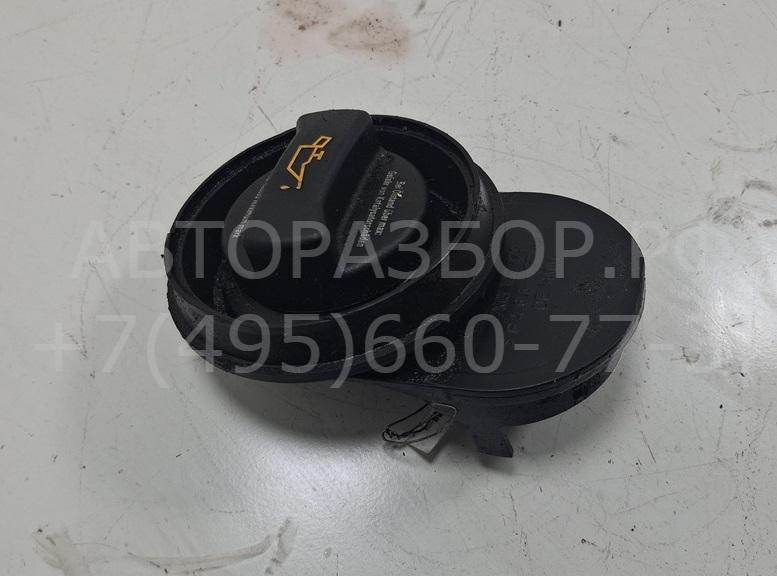 Маслозаливная горловина