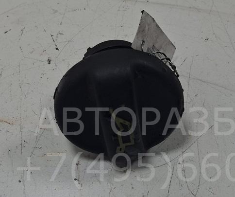 Крышка маслозаливной горловины