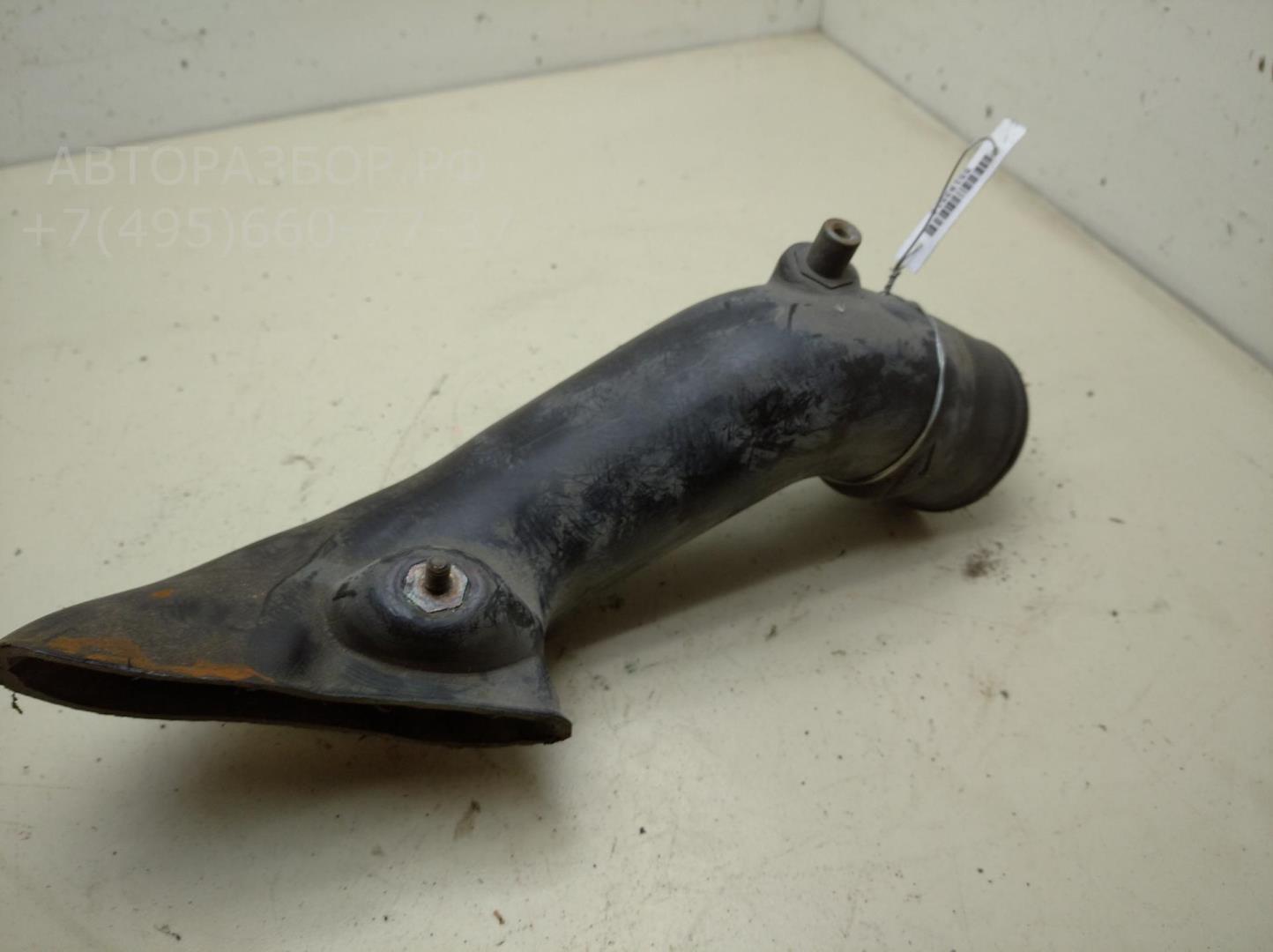 Патрубок воздушного фильтра