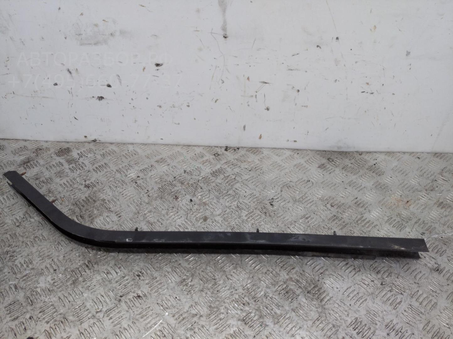 Направляющая двери сдвижной