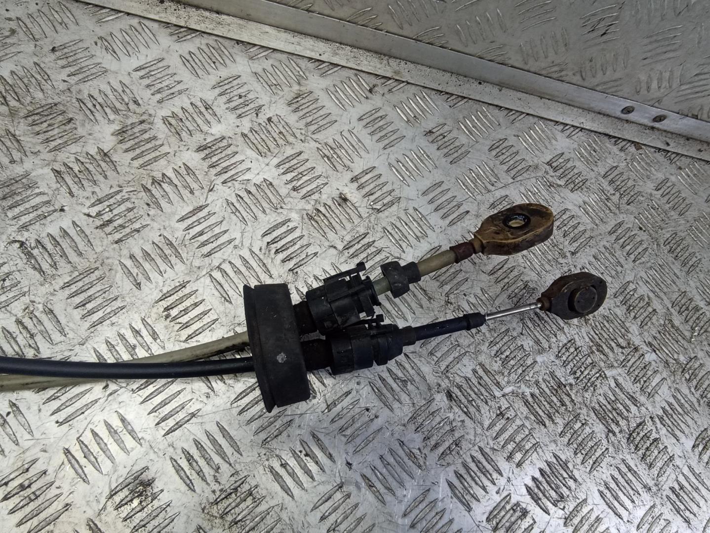 Трос КПП (выбора/переключения передач)