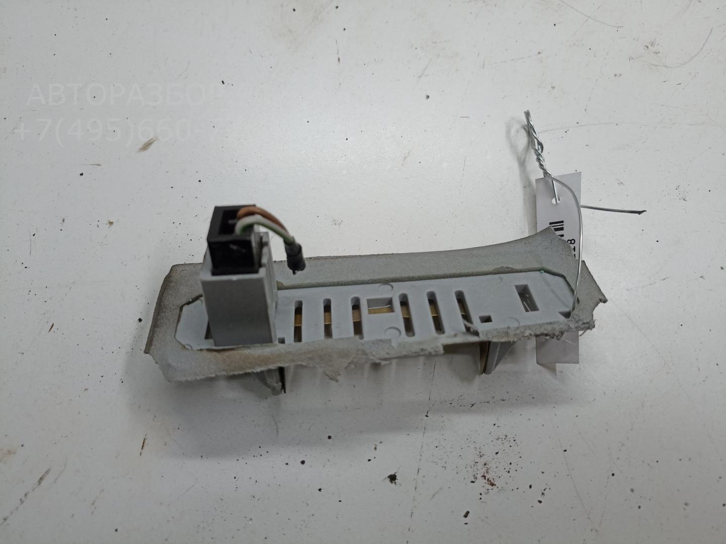 Фонарь подсветки номера