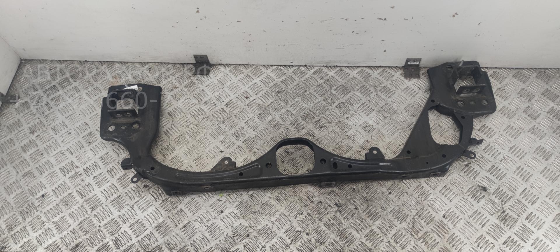 Балка подрадиаторная