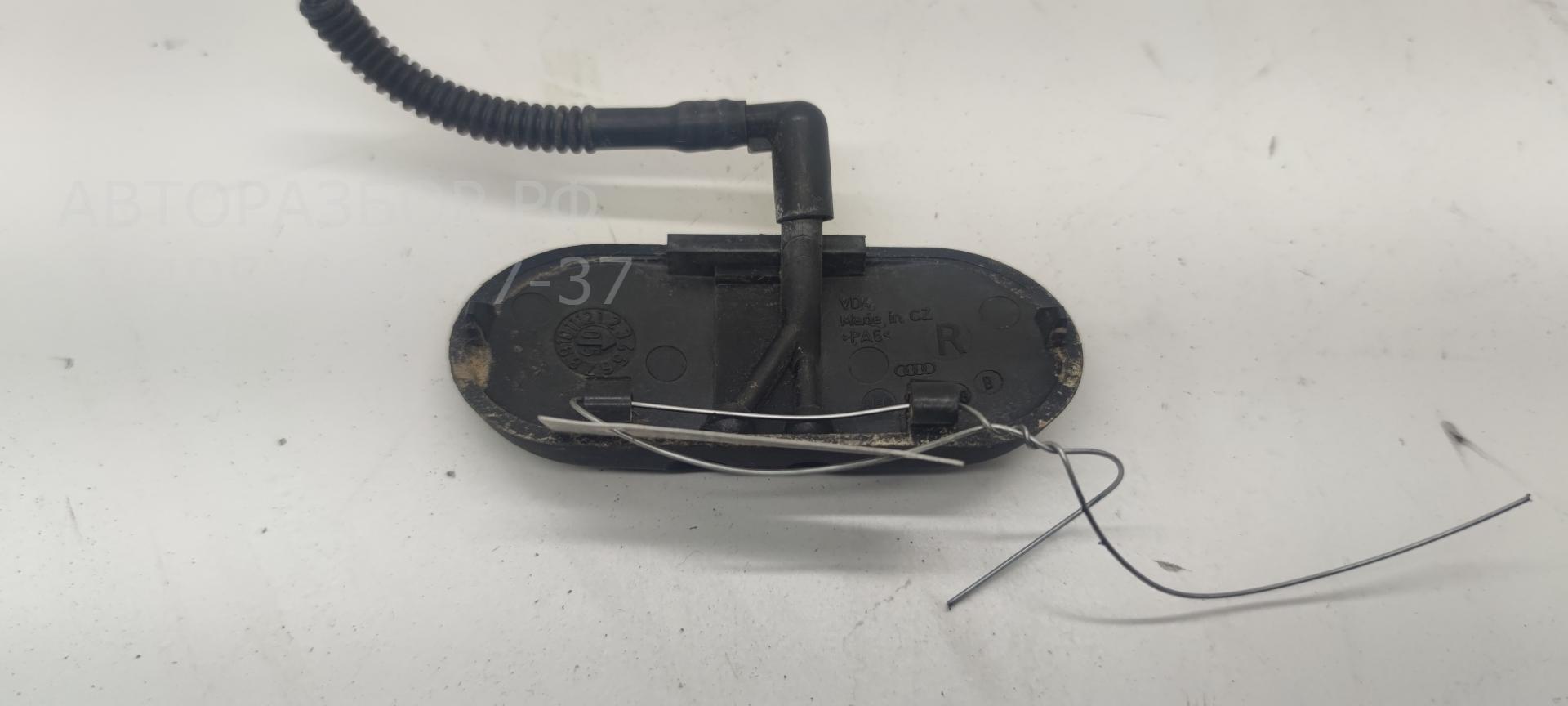 Форсунка омывателя лобового стекла