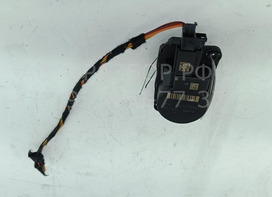 Моторчик заслонки печки