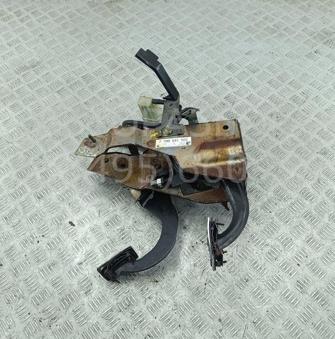 Блок педалей