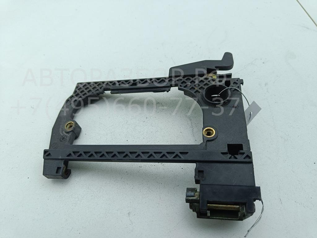 Кронштейн ручки