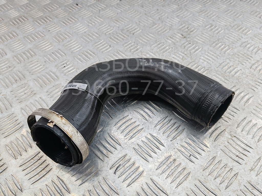 Патрубок интеркулера