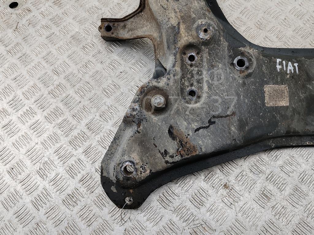 Балка подмоторная