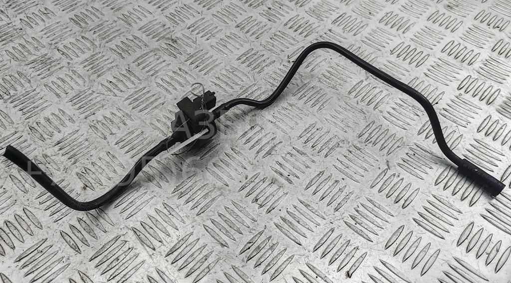 Клапан вентиляции топливного бака