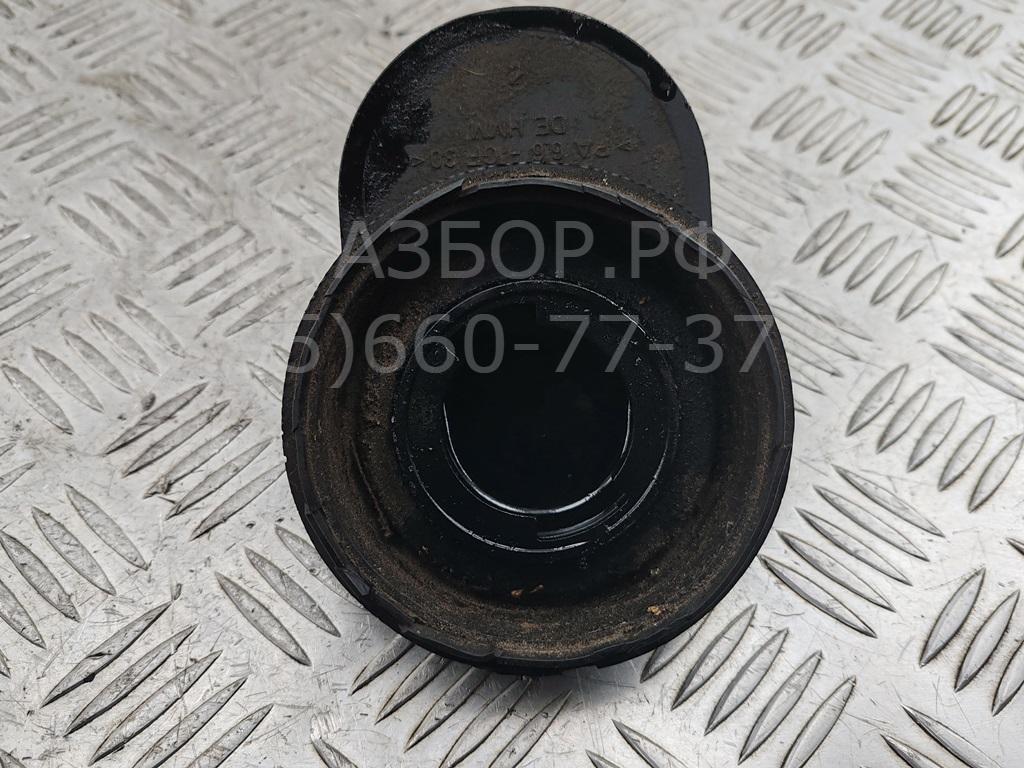 Маслозаливная горловина