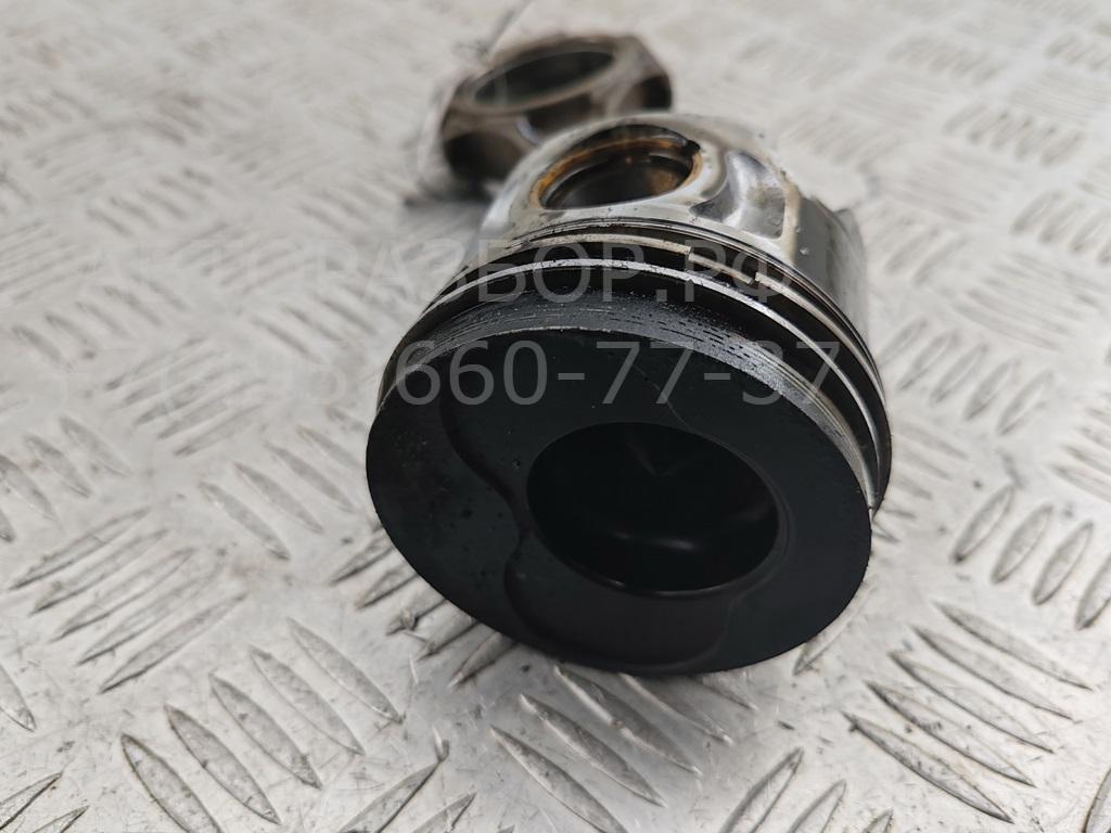 Поршень с шатуном