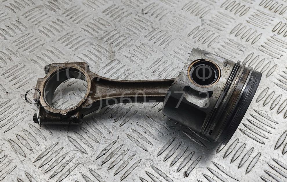 Поршень с шатуном