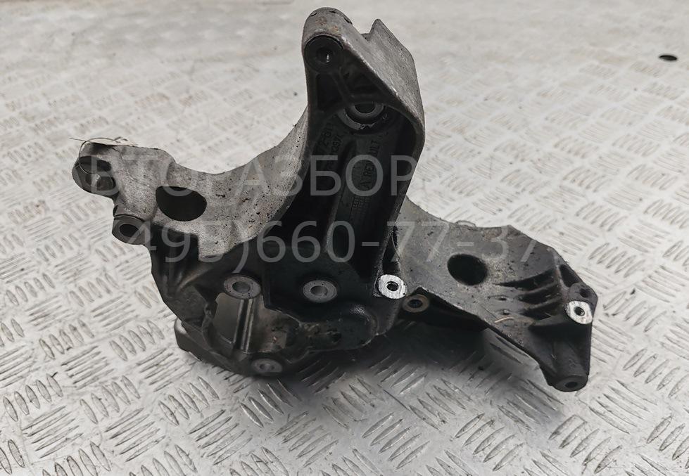 Кронштейн генератора