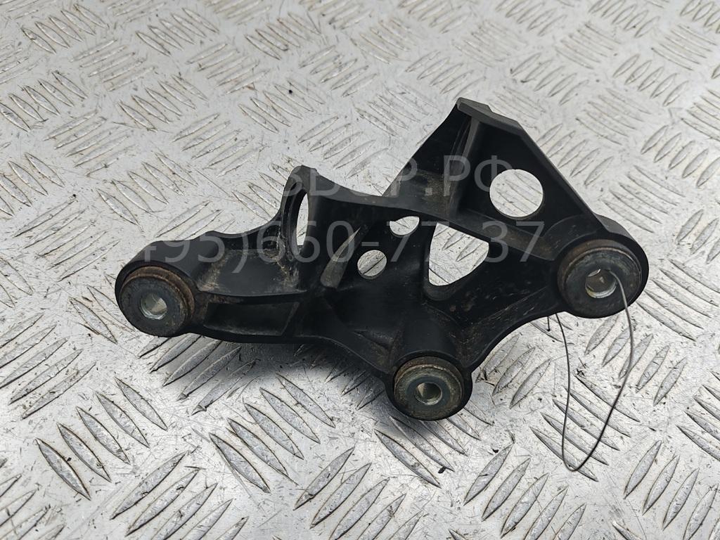 Кронштейн (сопут. товар)